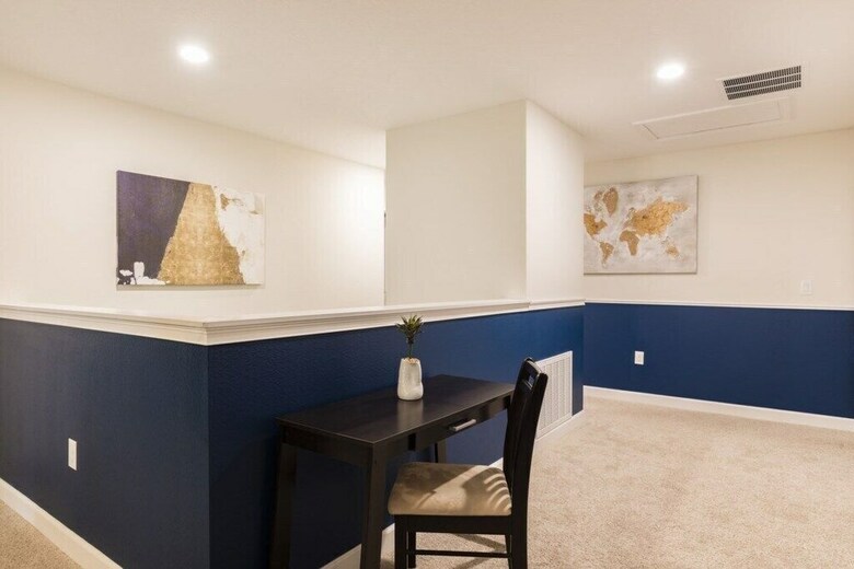 Champions Gate 9048 - Eight Bedroom Pool Home