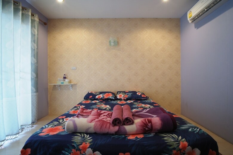 Hotel Oyo 931 Sor Chareanpanit