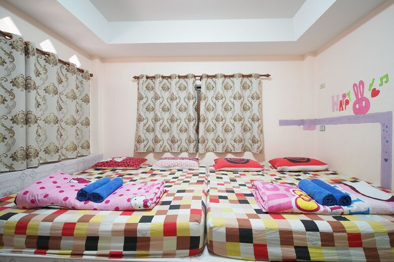 Hotel Oyo 931 Sor Chareanpanit