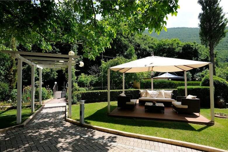 Guesia Village Hotel
