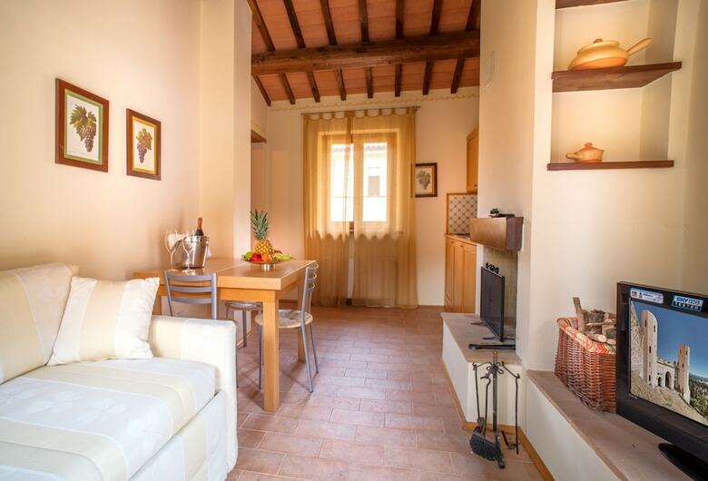 Guesia Village Hotel