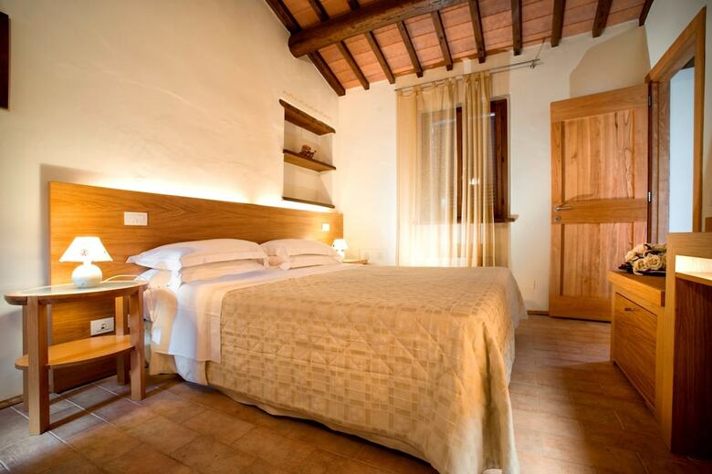 Guesia Village Hotel