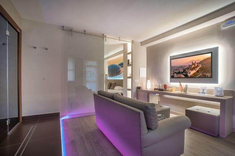 Guesia Village Hotel