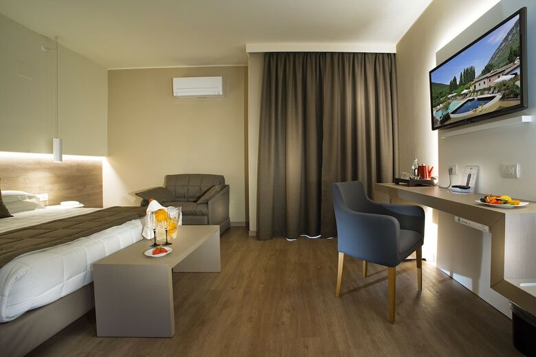Guesia Village Hotel
