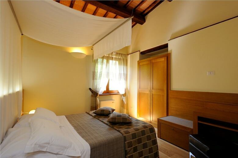 Guesia Village Hotel