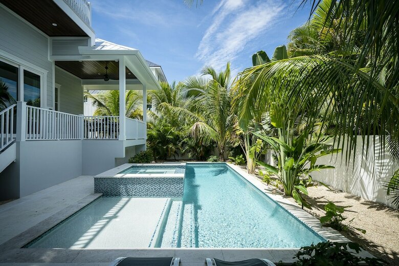 Villa Feelin' Beachy