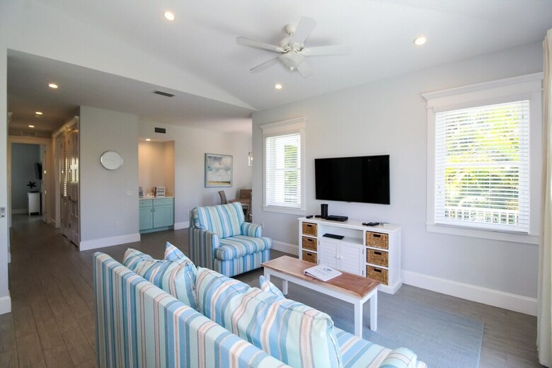 Day Break Bungalow