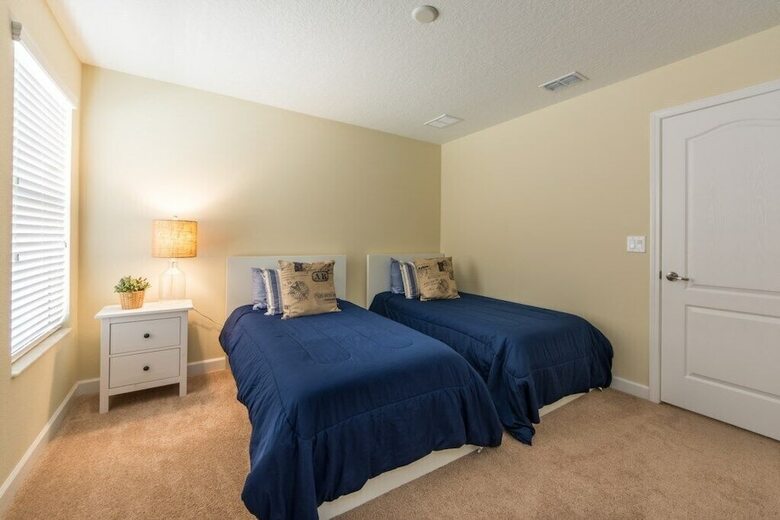 Gorgeous 7bd Pool Hm Champions Gate-1470ms