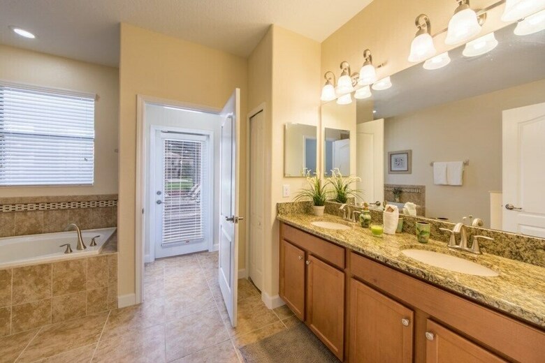 Gorgeous 7bd Pool Hm Champions Gate-1470ms