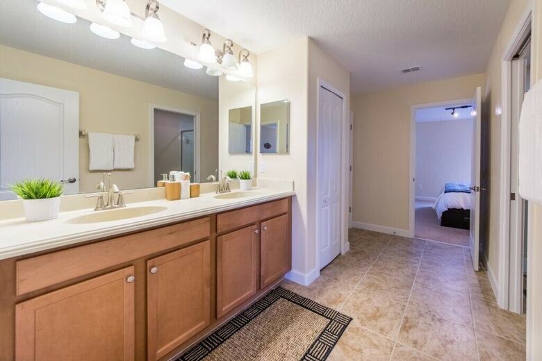 Gorgeous 7bd Pool Hm Champions Gate-1470ms