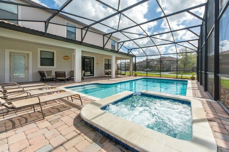 Gorgeous 7bd Pool Hm Champions Gate-1470ms