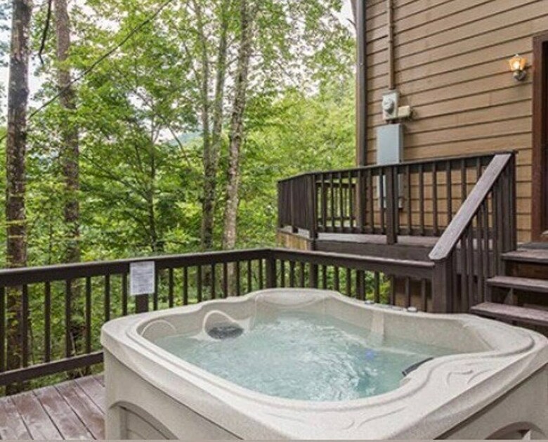 Cabana The Heart Of Tennessee