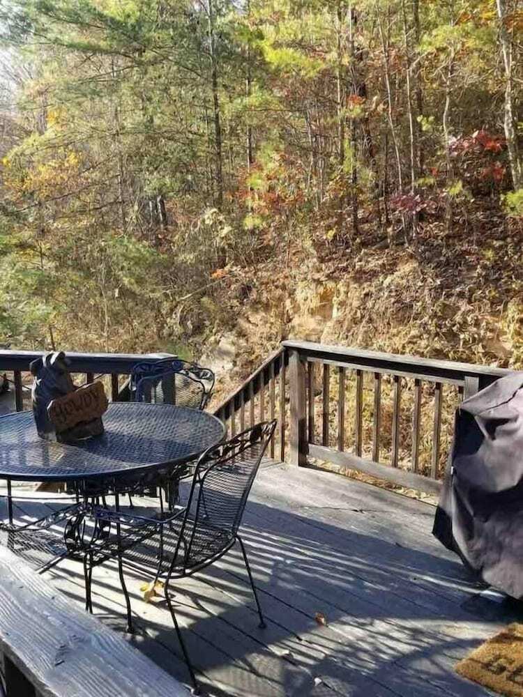 Cabana The Heart Of Tennessee