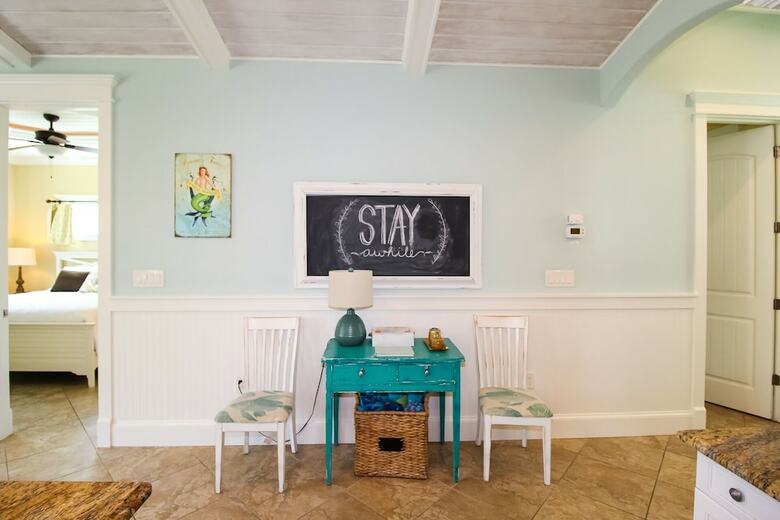 Villa Sea Glass Retreat