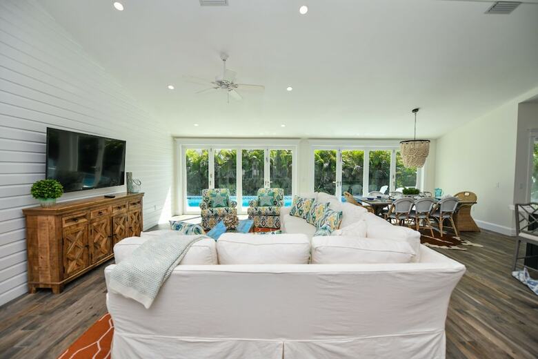 Barefoot Bungalow