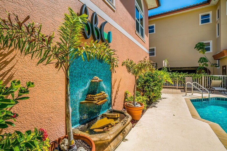 Bradenton Beach Club 232