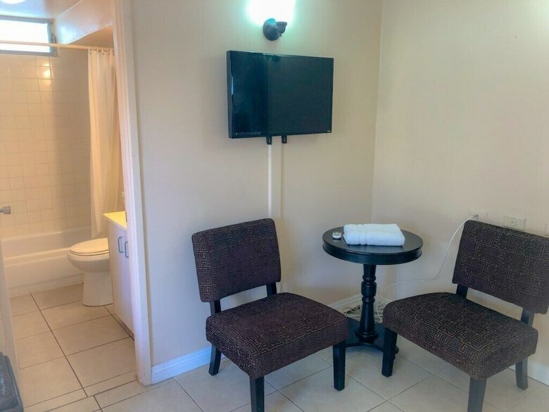 Apartamento Pineapple Studio By The Beach W 2 Lanais