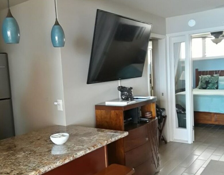 Penthouse Oasis At Hale Ono Loa