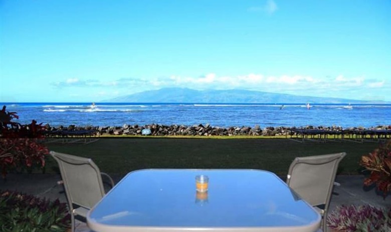 Kahana Reef Ocean Front