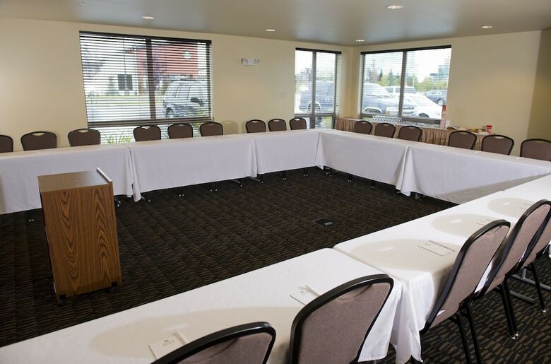 Aspen Suites Hotel Anchorage