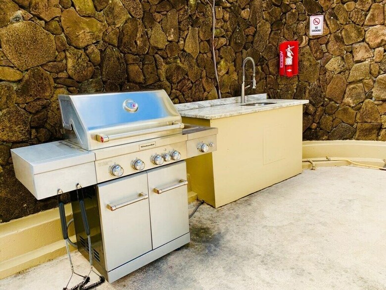 Renovated Studio By Waikiki Beach