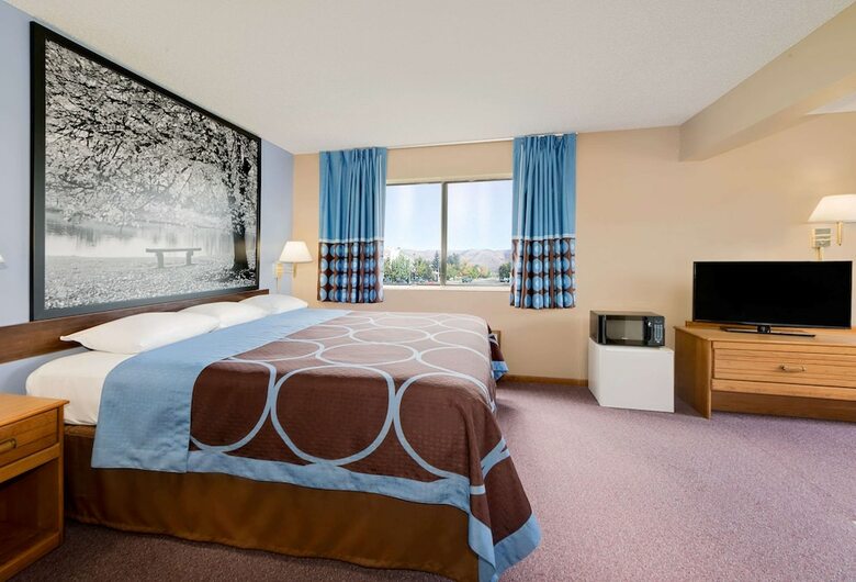 Hotel Super 8 By Wyndham Chariton