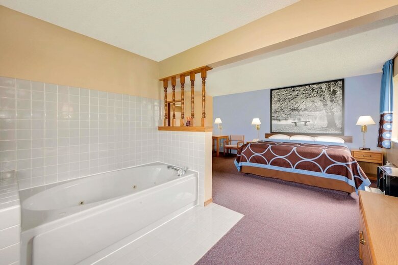 Hotel Super 8 By Wyndham Chariton