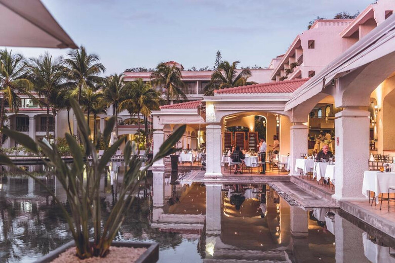 Hotel Mauricia Beachcomber Resort & Spa