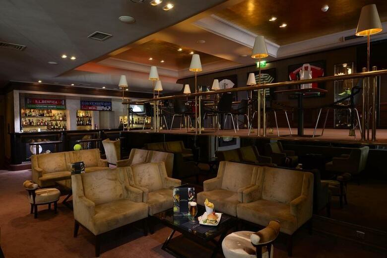 Hotel Real Parque