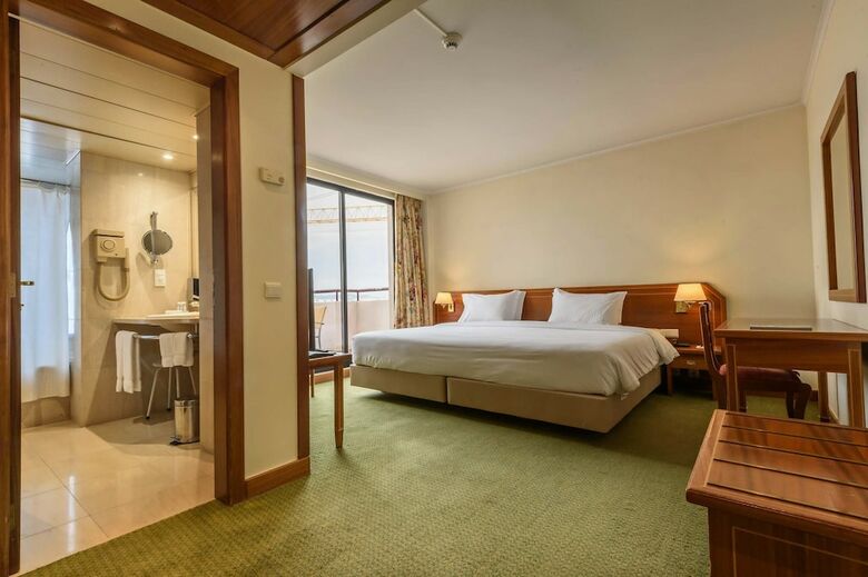 Hotel Real Parque