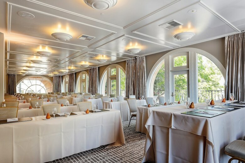 Garden Court Hotel