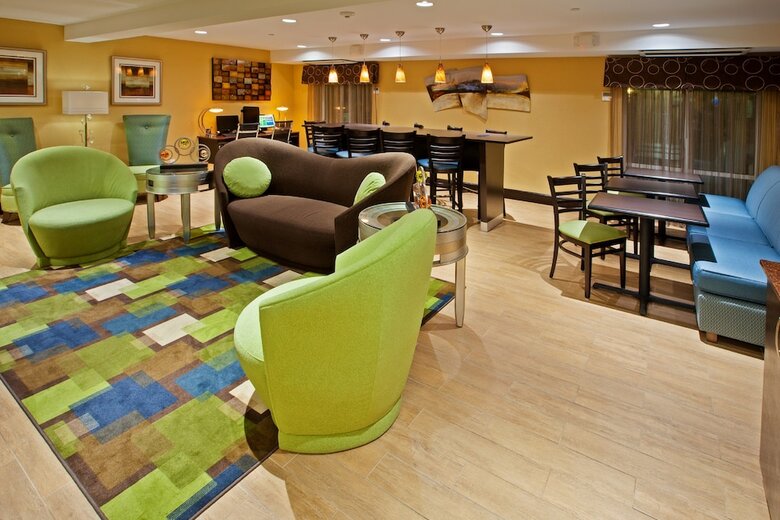 Hotel Holiday Inn Express Bowling Green