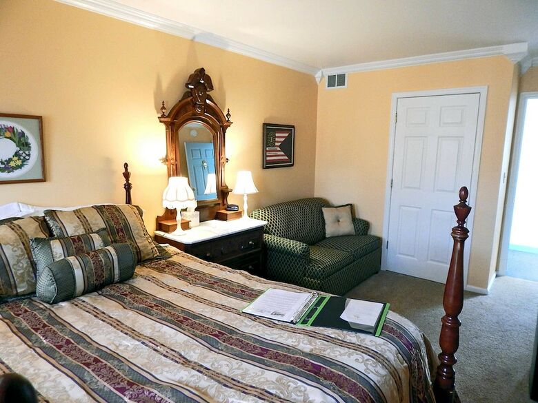 Battlefield Bed & Breakfast Inn