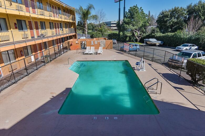Hotel Motel 6 Stockton, Ca