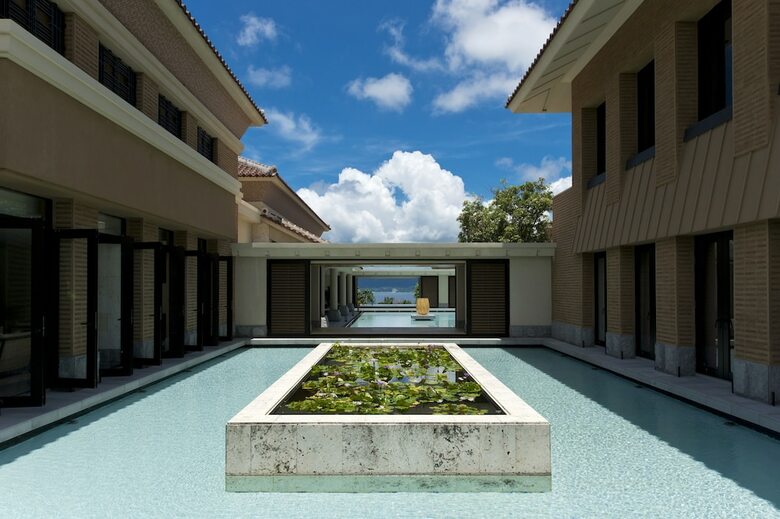 Hotel The Ritz-carlton, Okinawa