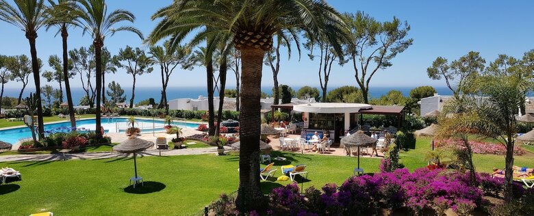 Aparthotel Miraflores Resort