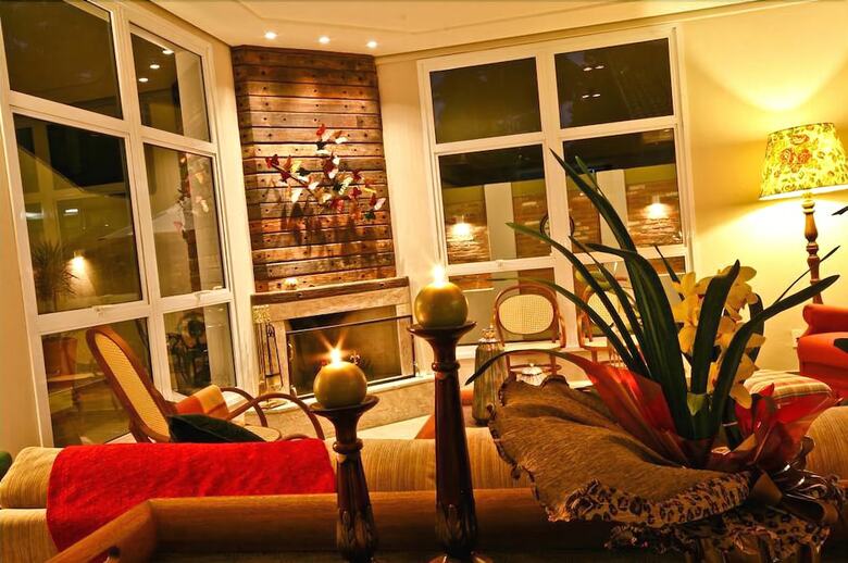Hotel Annecy Pousada