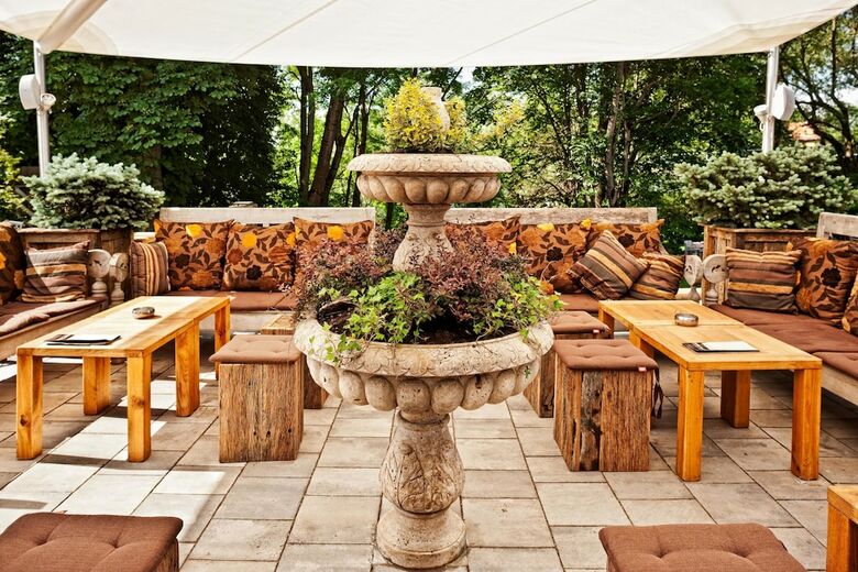 B&B Dvor Tacen