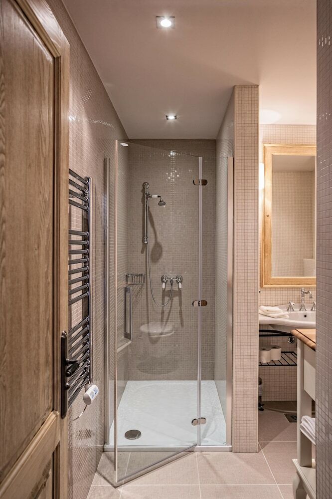 B&B Dvor Tacen