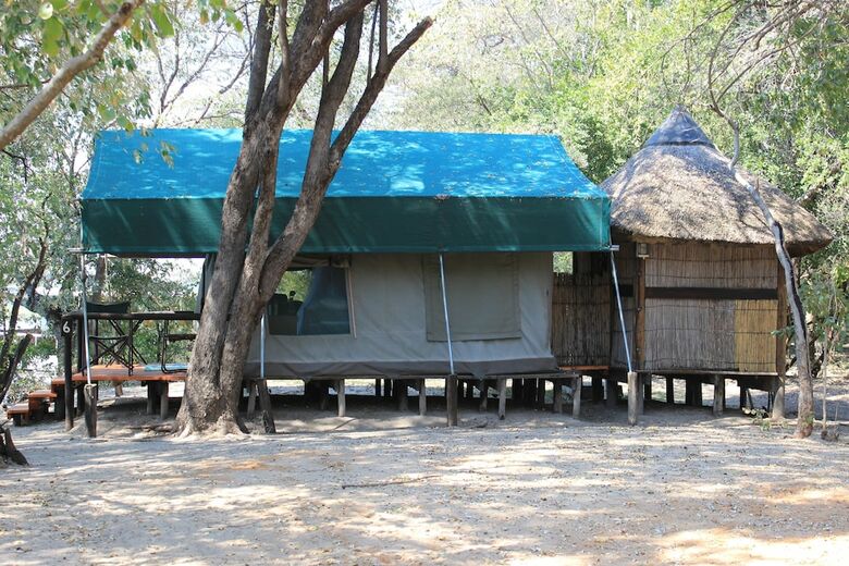 Ndhovu Safari Lodge - Campground