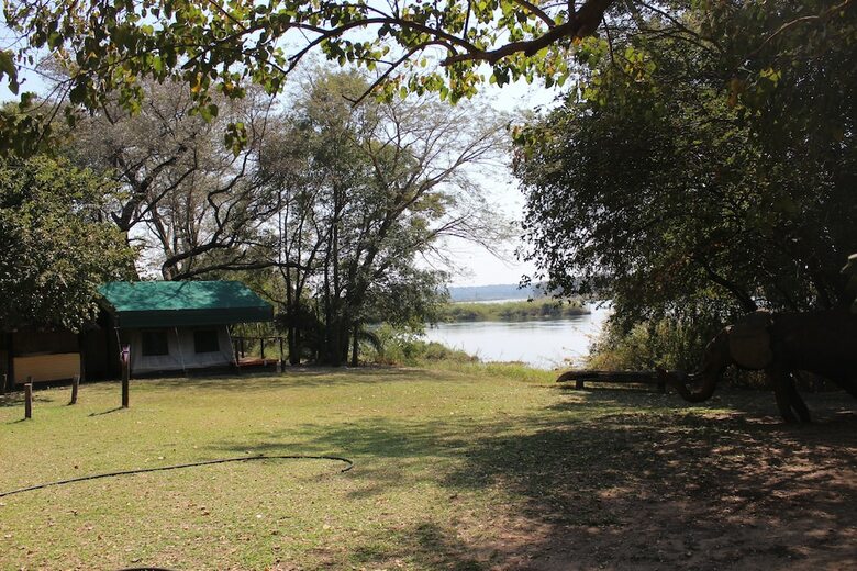 Ndhovu Safari Lodge - Campground