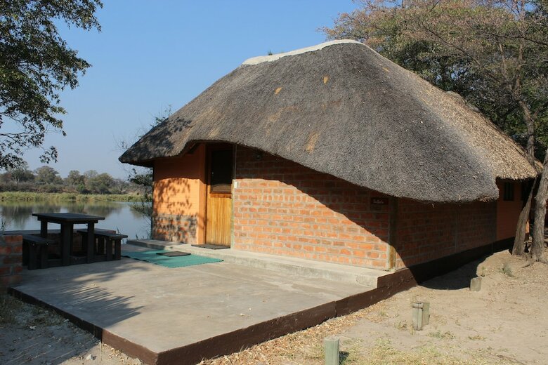 Ndhovu Safari Lodge - Campground