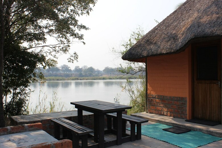 Ndhovu Safari Lodge - Campground