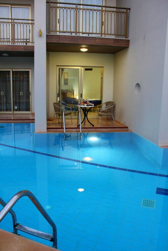 Agelia Beach Hotel