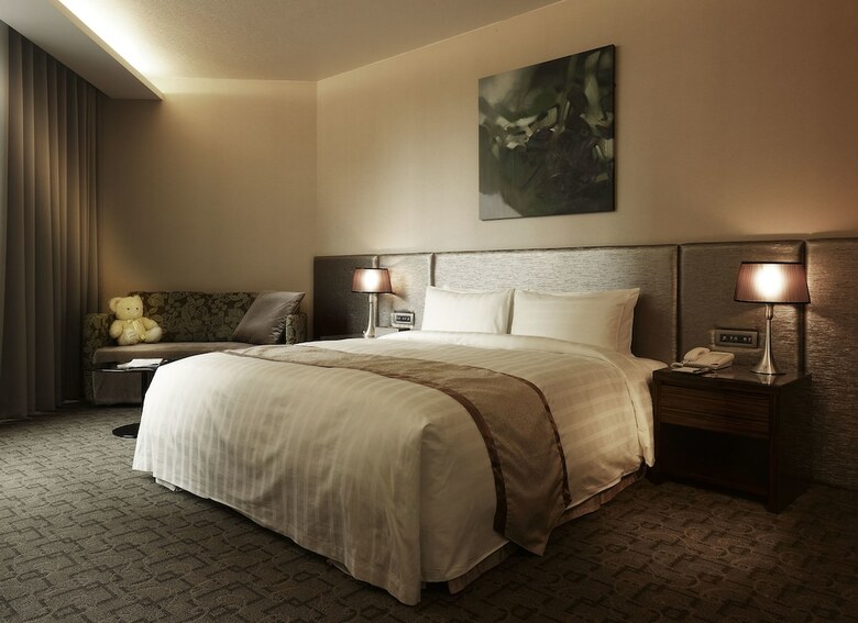 The Loft Hotel