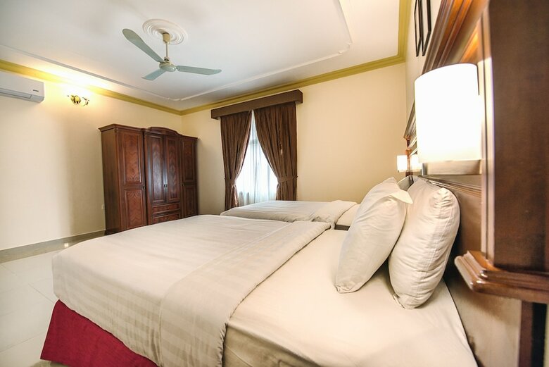 Hotel Frsan Plaza