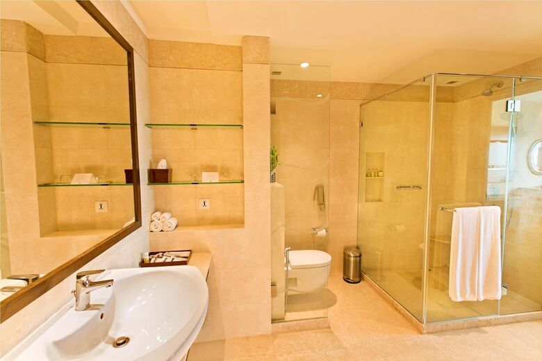 Hotel The Lalit Jaipur