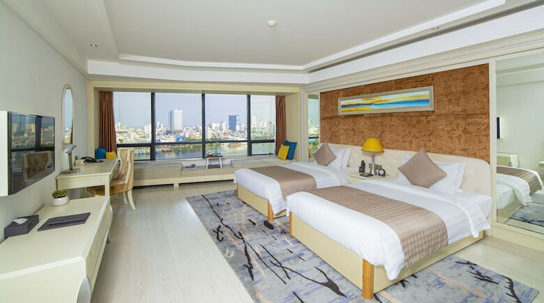 Brilliant Hotel
