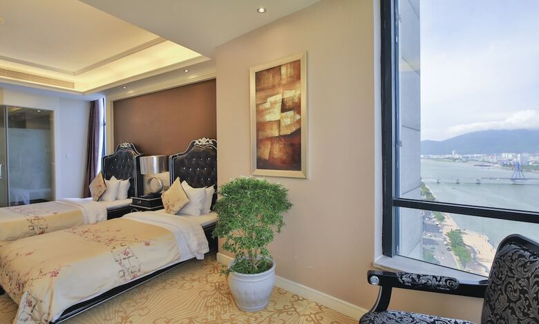 Brilliant Hotel