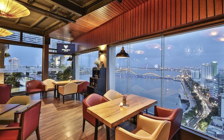 Brilliant Hotel